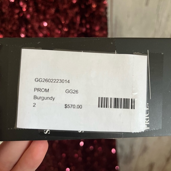 Prom Dress Burgundy Size 2 Sophia Thomas - Picture 7 of 7